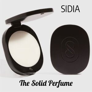 Sofia Solid Perfume Compact NIB